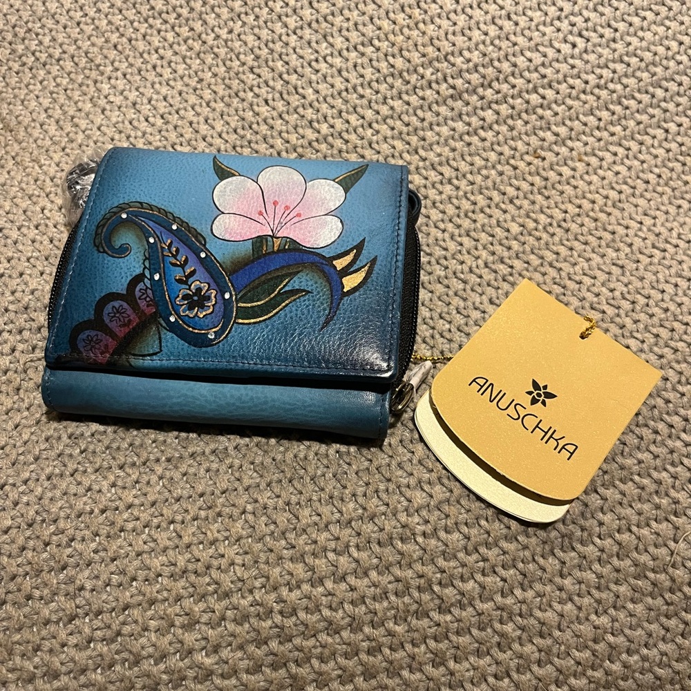 Anuschka Hand Painted Flap Wallet/Purse with Crossbody Strap New NWT